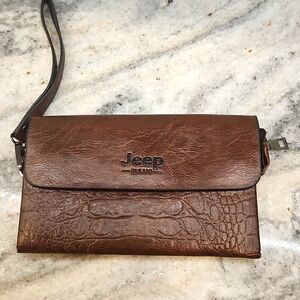 JEEP BULUO Mens  unisex Brown Leather Bag